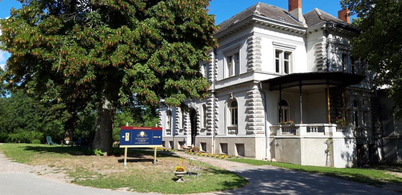 Schlossgut Gorow Satow Exteriör bild