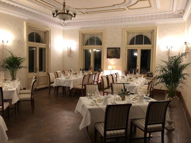 Schlossgut Gorow Satow Exteriör bild